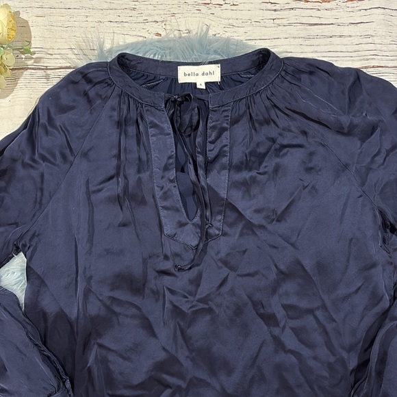 Bella Dahl Navy Satin Tie Neck Blouse - Picture 3 of 8